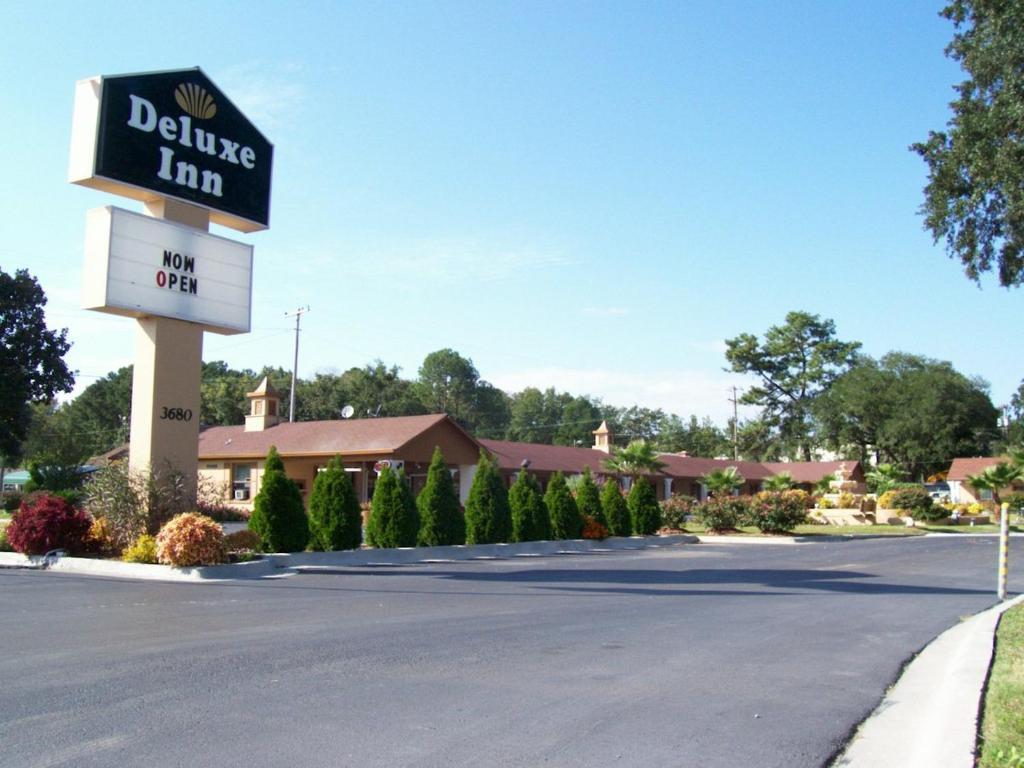 Deluxe Inn - ซาวานนาห์ ภายนอก รูปภาพ